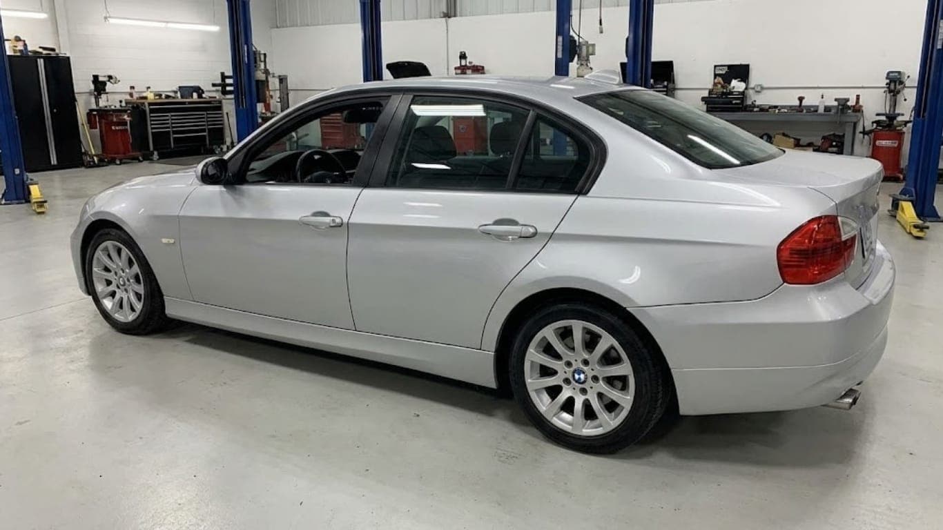 BMW przed przyciemnieniem szyb