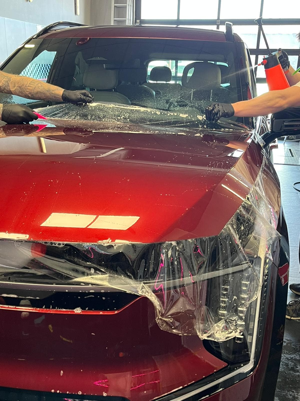 Profesjonalne oklejanie samochodu folią w Car Expert