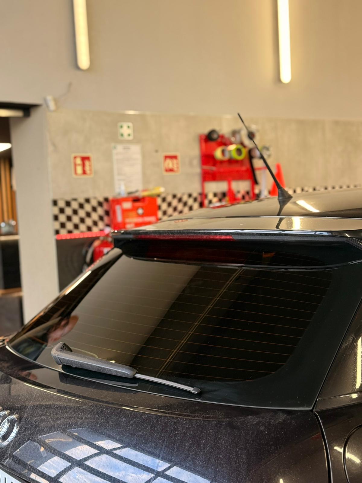 Przyciemnianie szyby tylnej